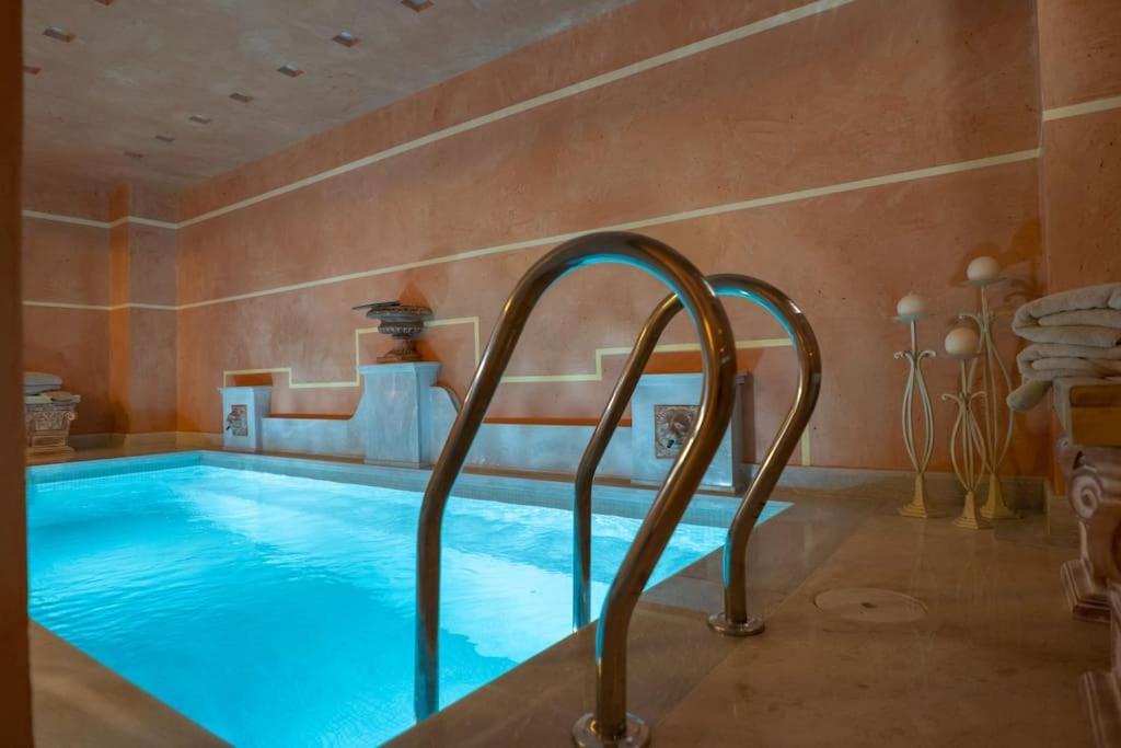 Unique Room With Indoor Pool & Attic Alli Meria Εξωτερικό φωτογραφία
